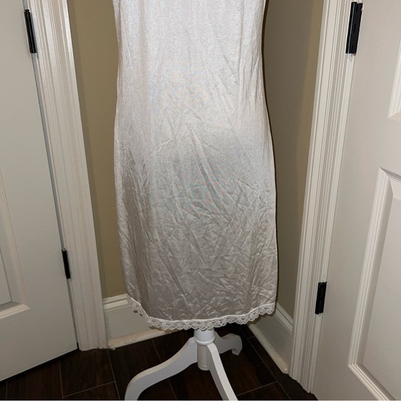Vintage Heavenly Secrets Nylon Full Slip Lace Size M White - Picture 8 of 8